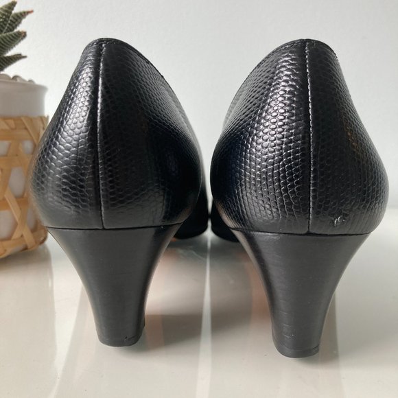 SALVATORE FERRAGAMO Black pumps 10.5 - Picture 4 of 9